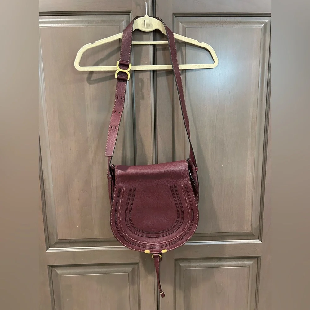 Chloe Medium Marcie Crossbody Bag in Burgundy - Picture 3 of 15